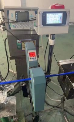 Laser diameter meetinstrument met dubbele as voor de draad- en kabelindustrie LDM2030